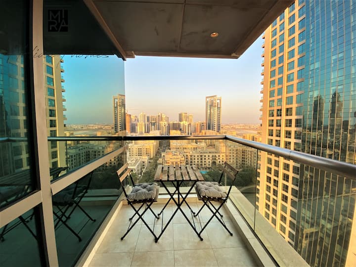 Monthly 1 Bed for rent in The Greens & The Views,   Dubai 