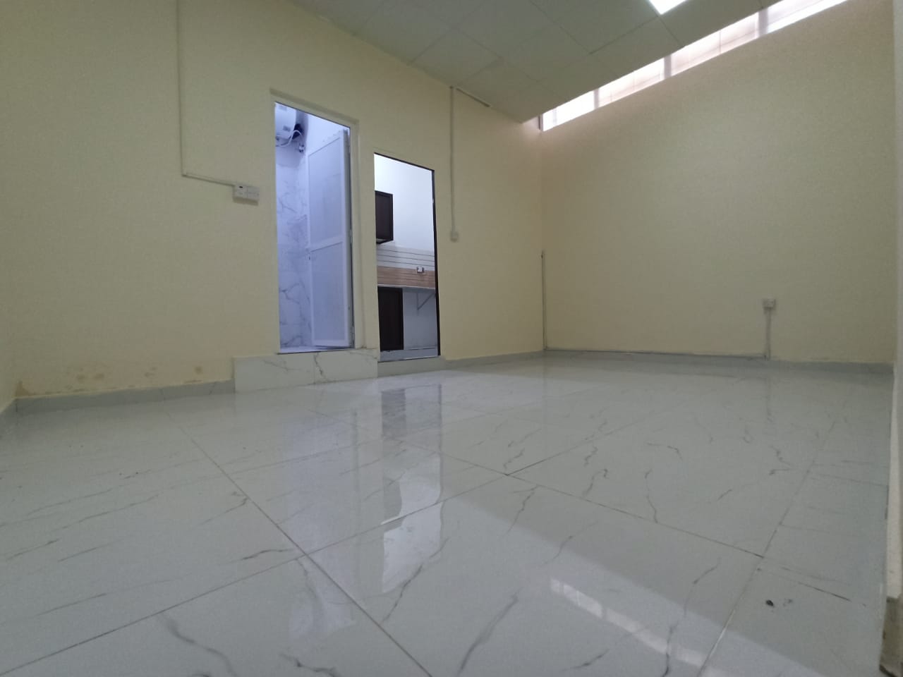 Monthly 0 for rent in Airport Road,   UAE 