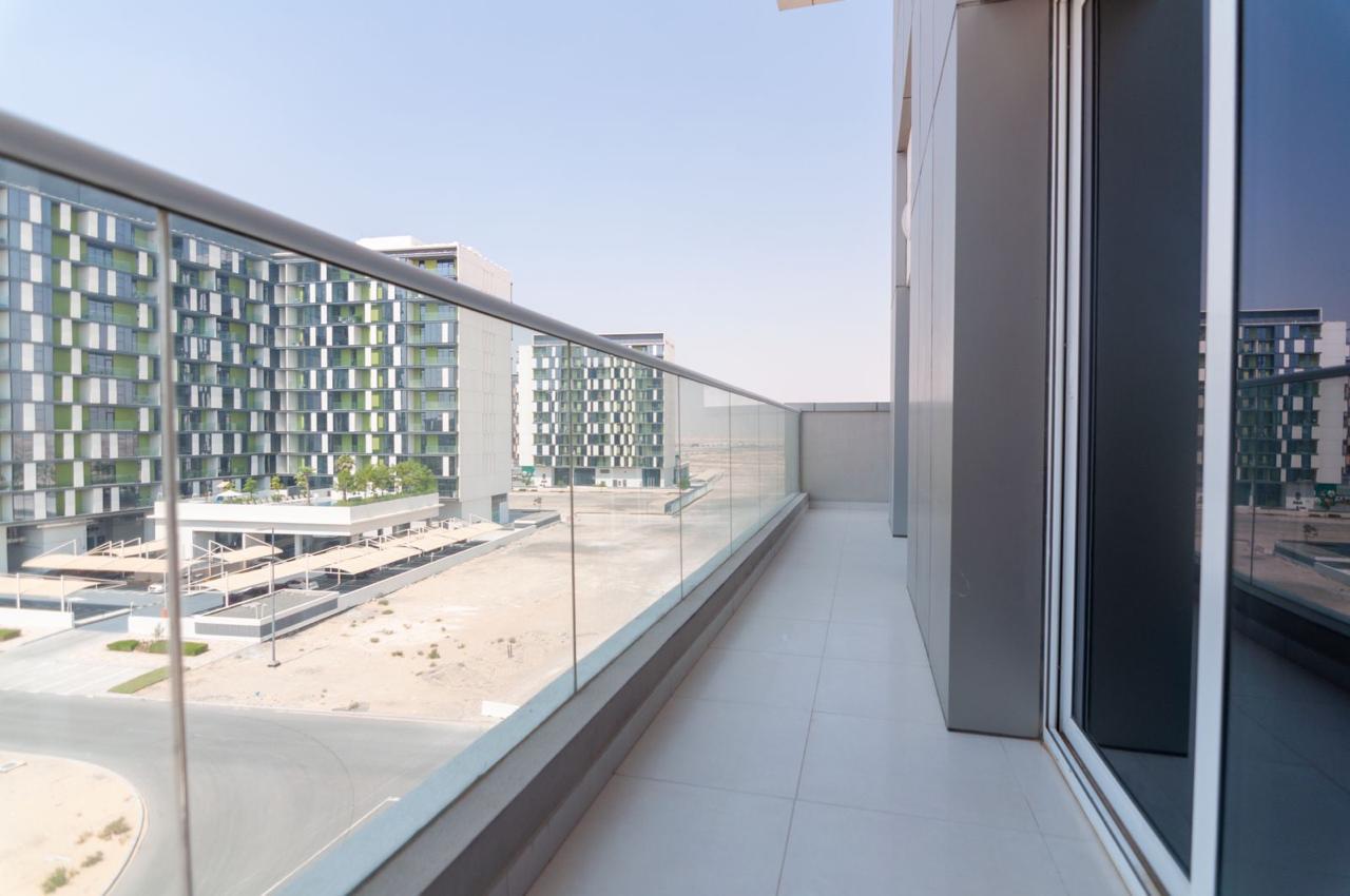 Monthly 1 for rent in Dubai South,   Dubai 