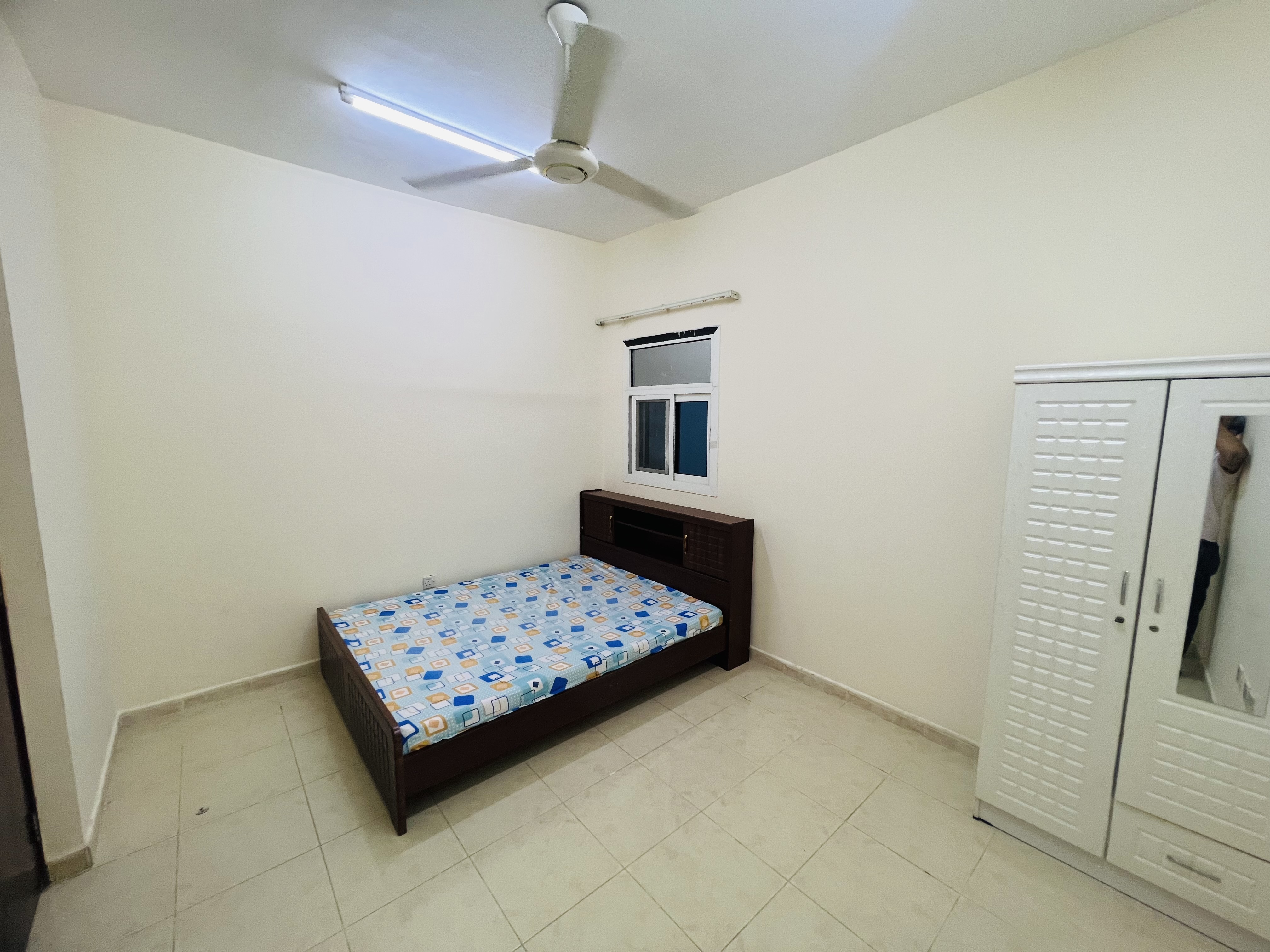 Monthly 1 for rent in ,   Dubai 